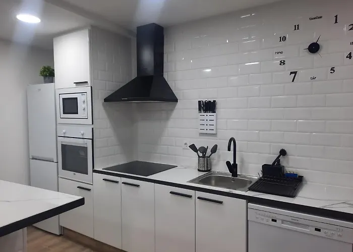 Casa En A 5 Min Playas Nyaraló *